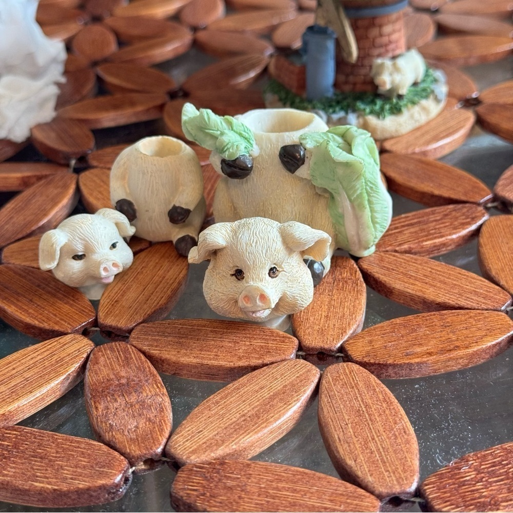 New Vintage Pig Tea Set Table Farmhouse Style Farm Miniature Pedestal Stand - Picture 3 of 13